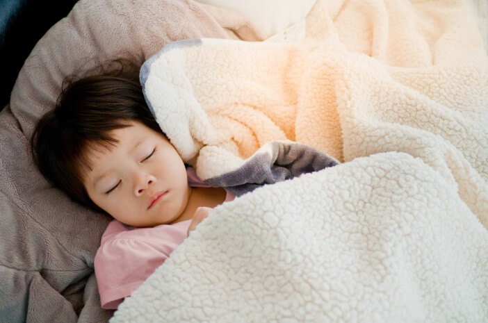 posisi tidur anak