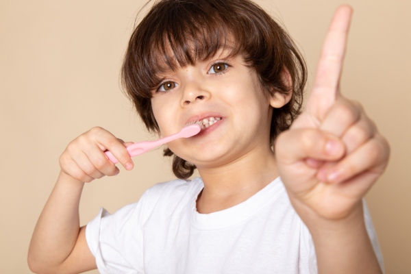 ubat gigi kanak-kanak