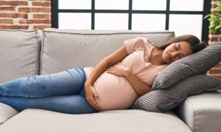 posisi tidur ketika hamil
