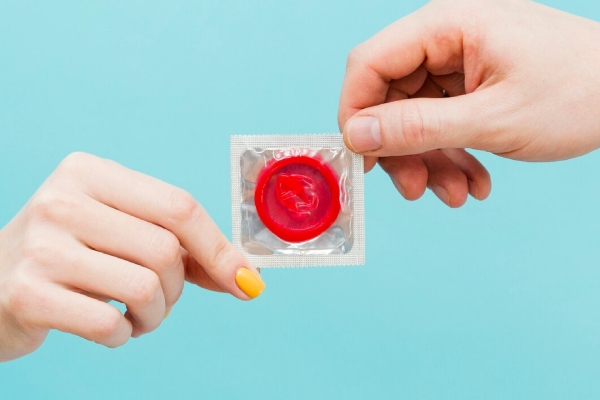 kondom tersekat dalam faraj