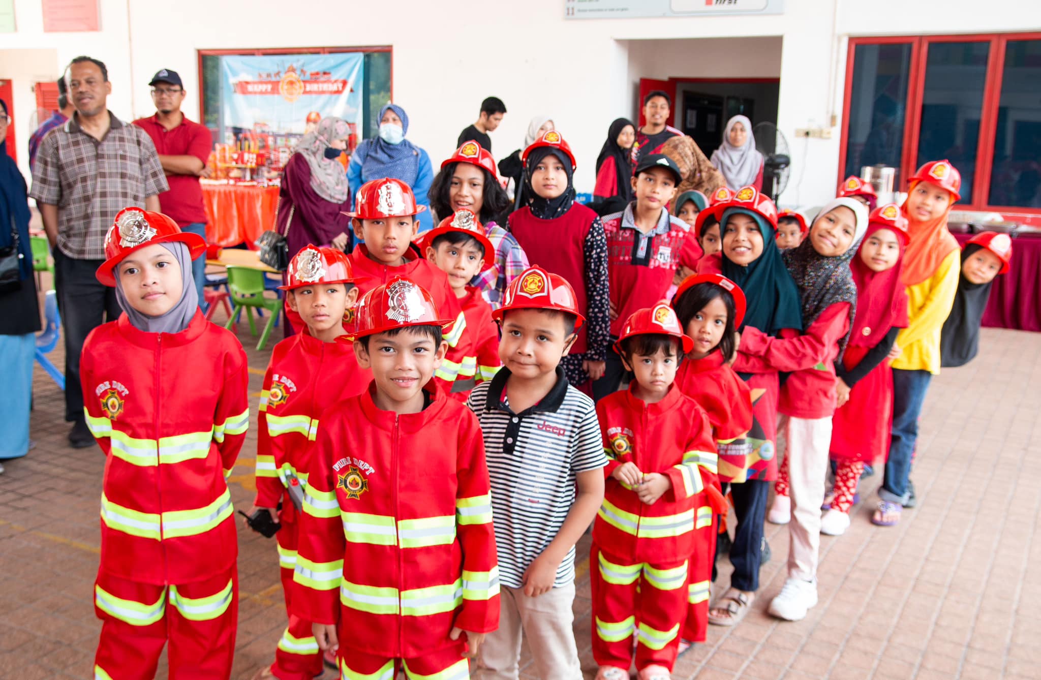 MAJLIS HARI JADI