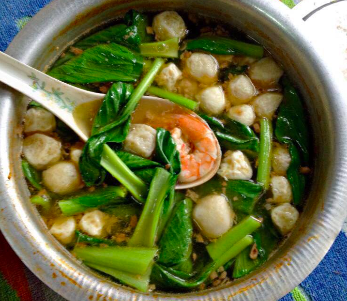 bihun sup chinese style