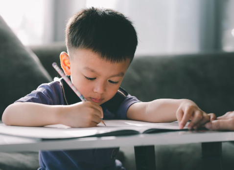 cara ajar anak menulis