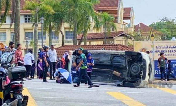 dilanggar kereta