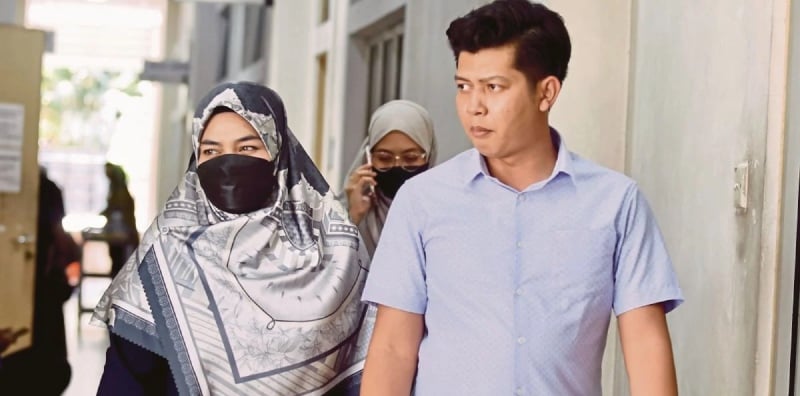 pakaian ibu zayn rayyan