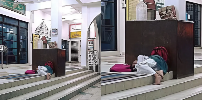 TERTIDUR DI TANGGA MASJID
