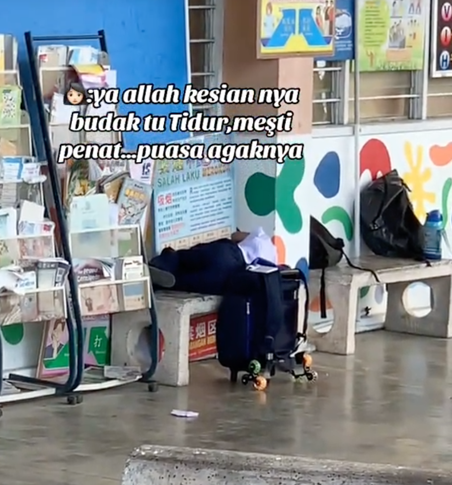 PENAT BERPUASA