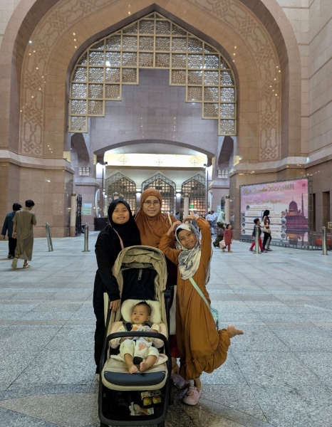 berbuka puasa di masjid