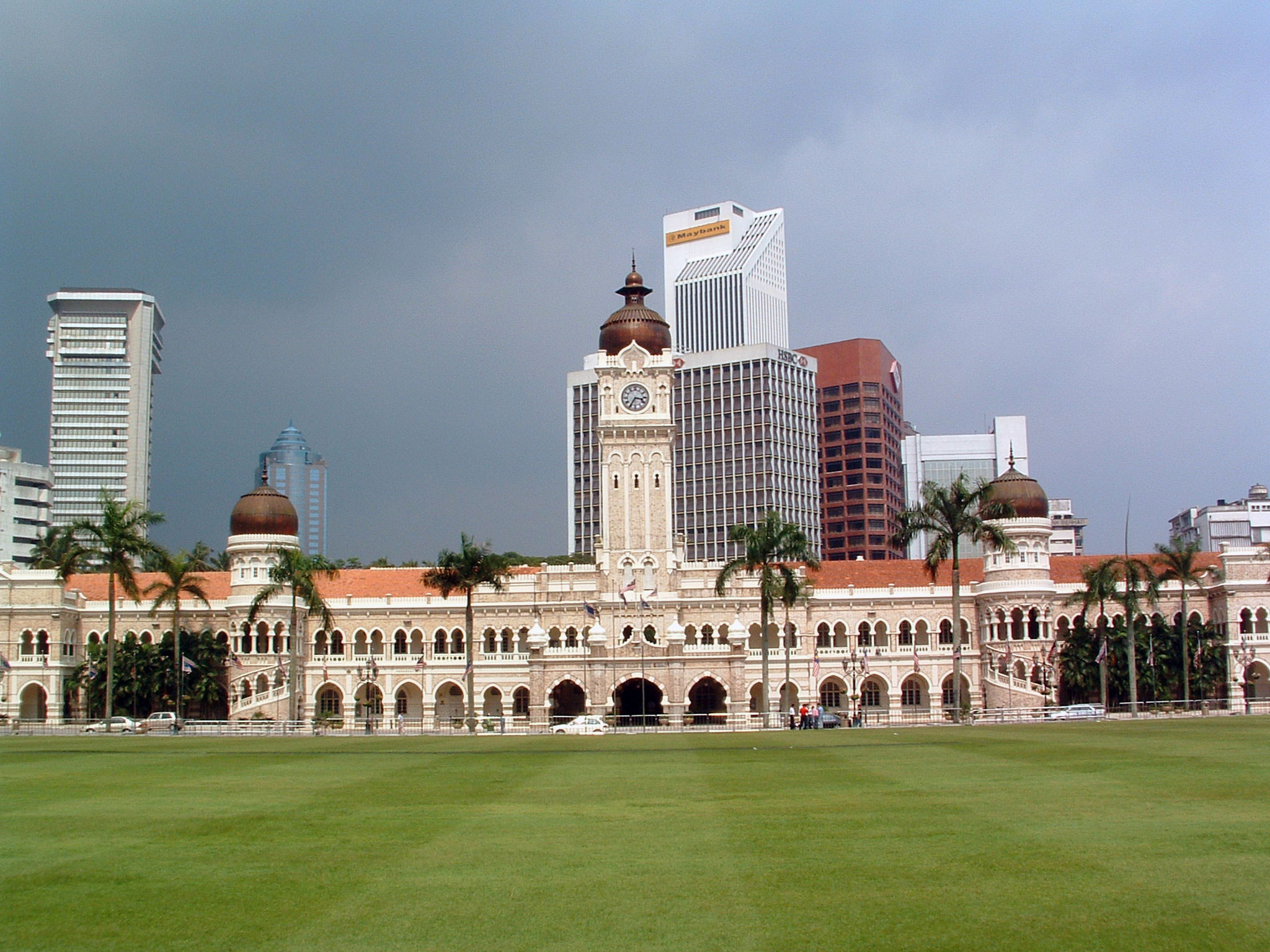 TEMPAT BERBUKA PUASA