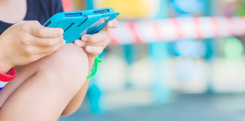 PERANGAI IBU AYAH