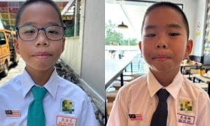 seragam sekolah