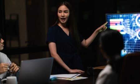 AI slide pembentangan