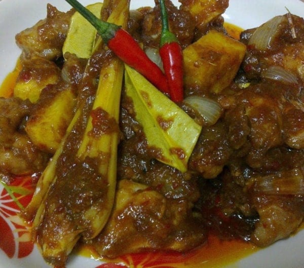 ayam harum thai