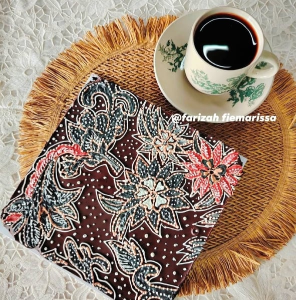 kek batik khairul aming