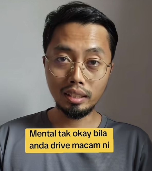 parkir kereta