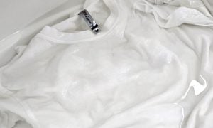 cara cuci baju putih