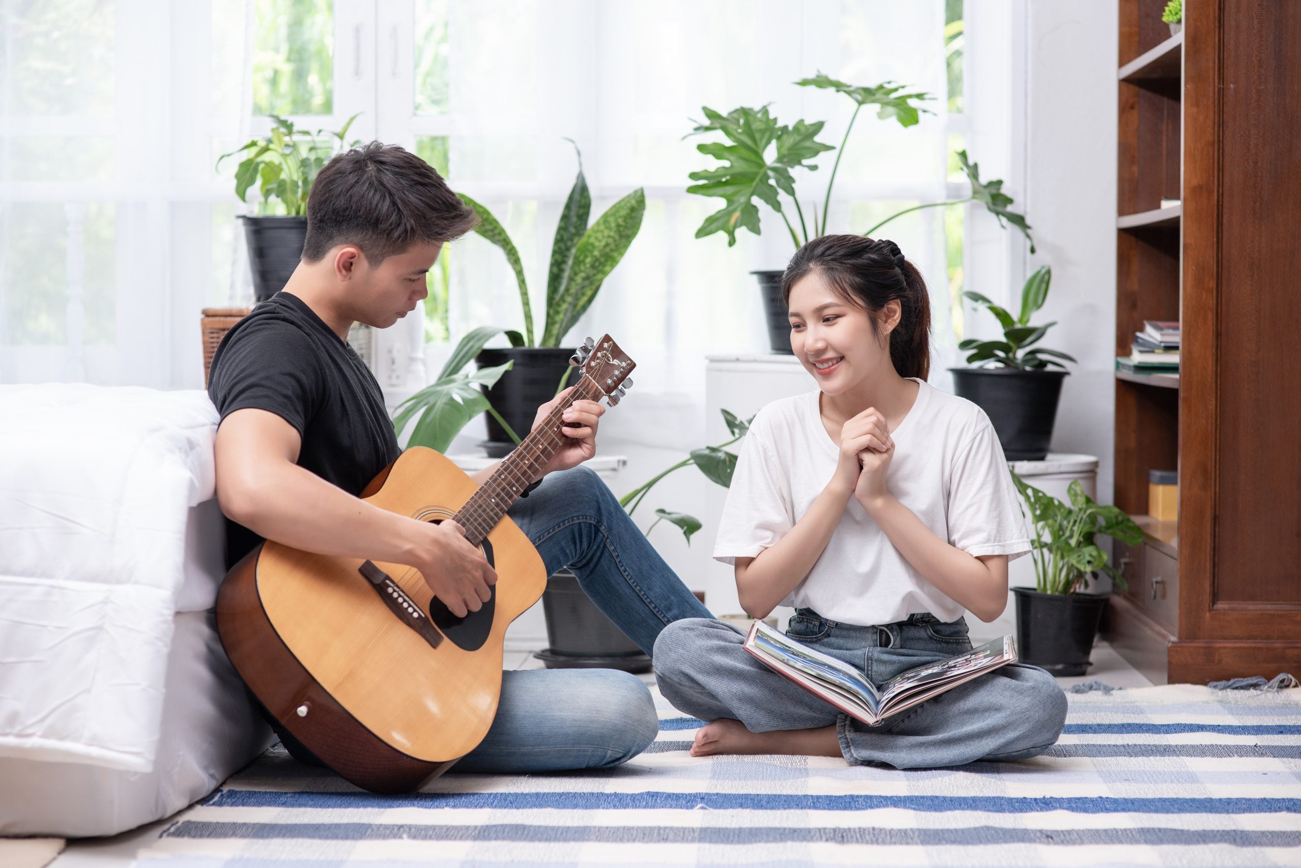 LAGU ROMANTIK