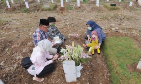 IBU BAPA MENINGGAL DUNIA