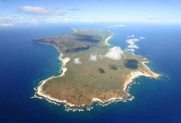 pulau terlarang