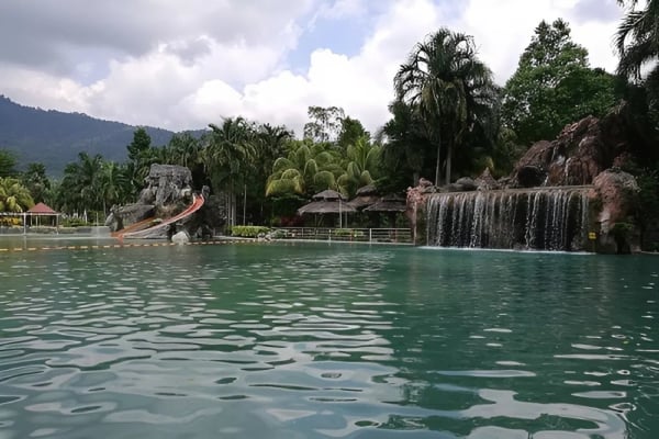 sumber air mineral
