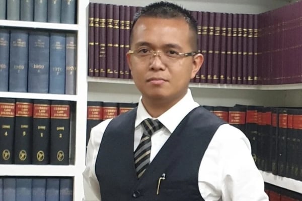 peguam berprofil tinggi
