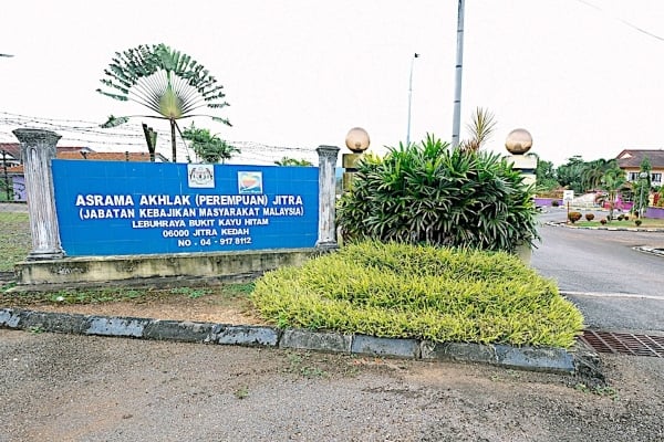 pemulihan akhlak
