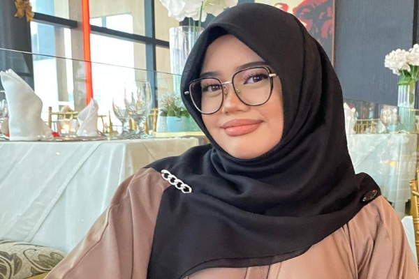 buka tudung