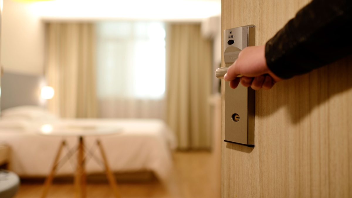check in hotel