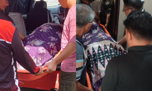 IBU MENINGGAL DUNIA MENGEJUT