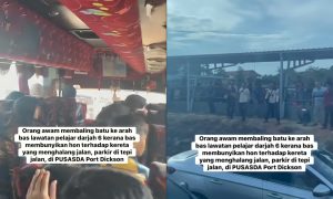 bas sekolah dibaling batu