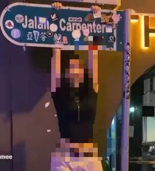 papan tanda jalan