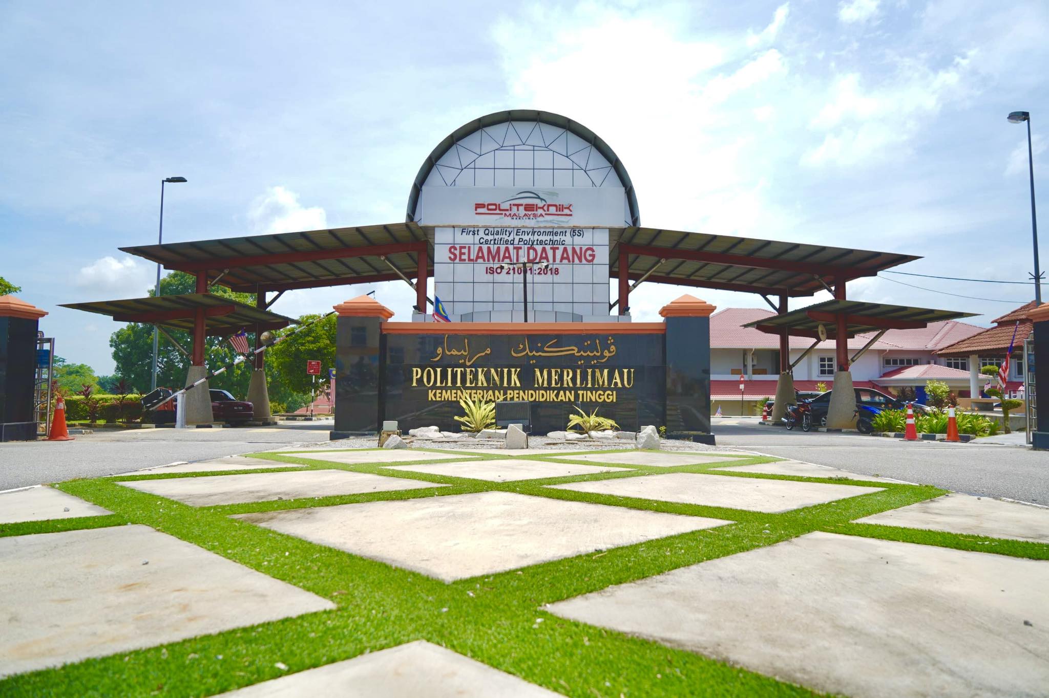 POLITEKNIK MERLIMAU MELAKA