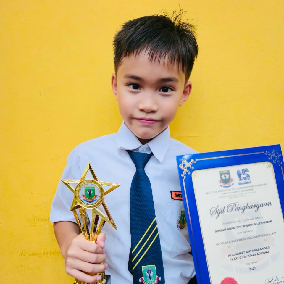 hari anugerah sekolah