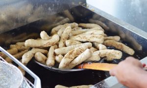 KEDAI KEROPOK LEKOR
