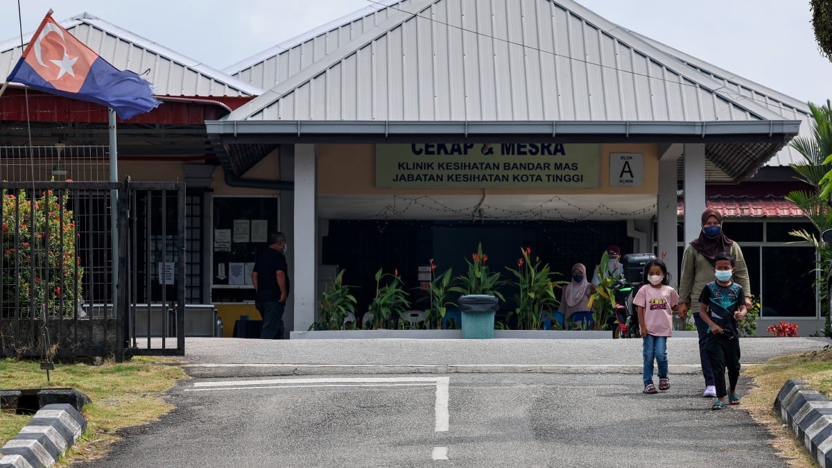 murid di kota tinggi