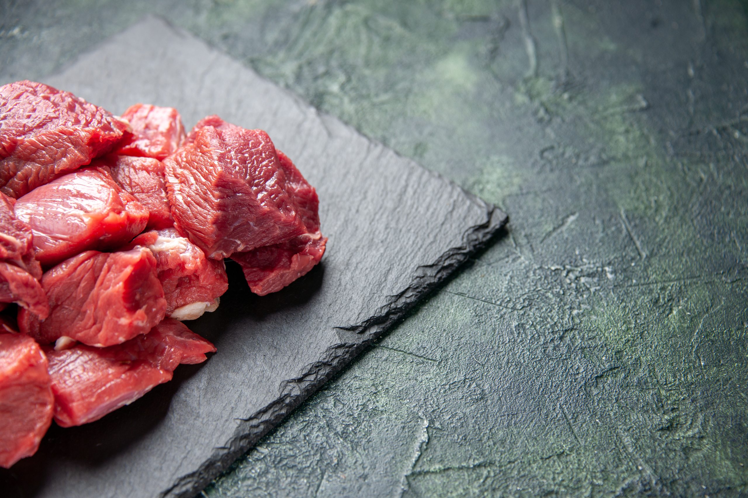 DAGING MENTAH