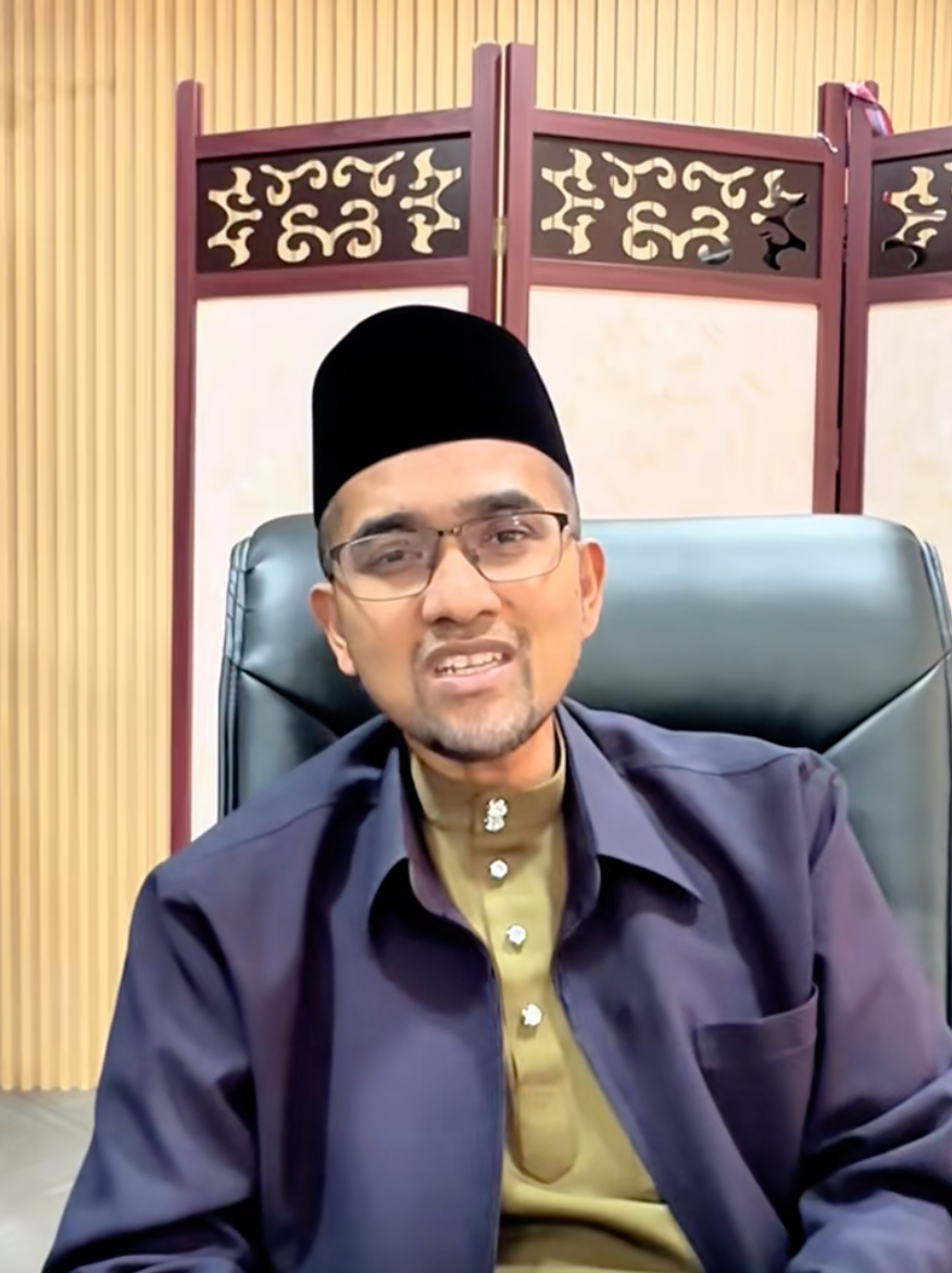 BANGUN SAHUR