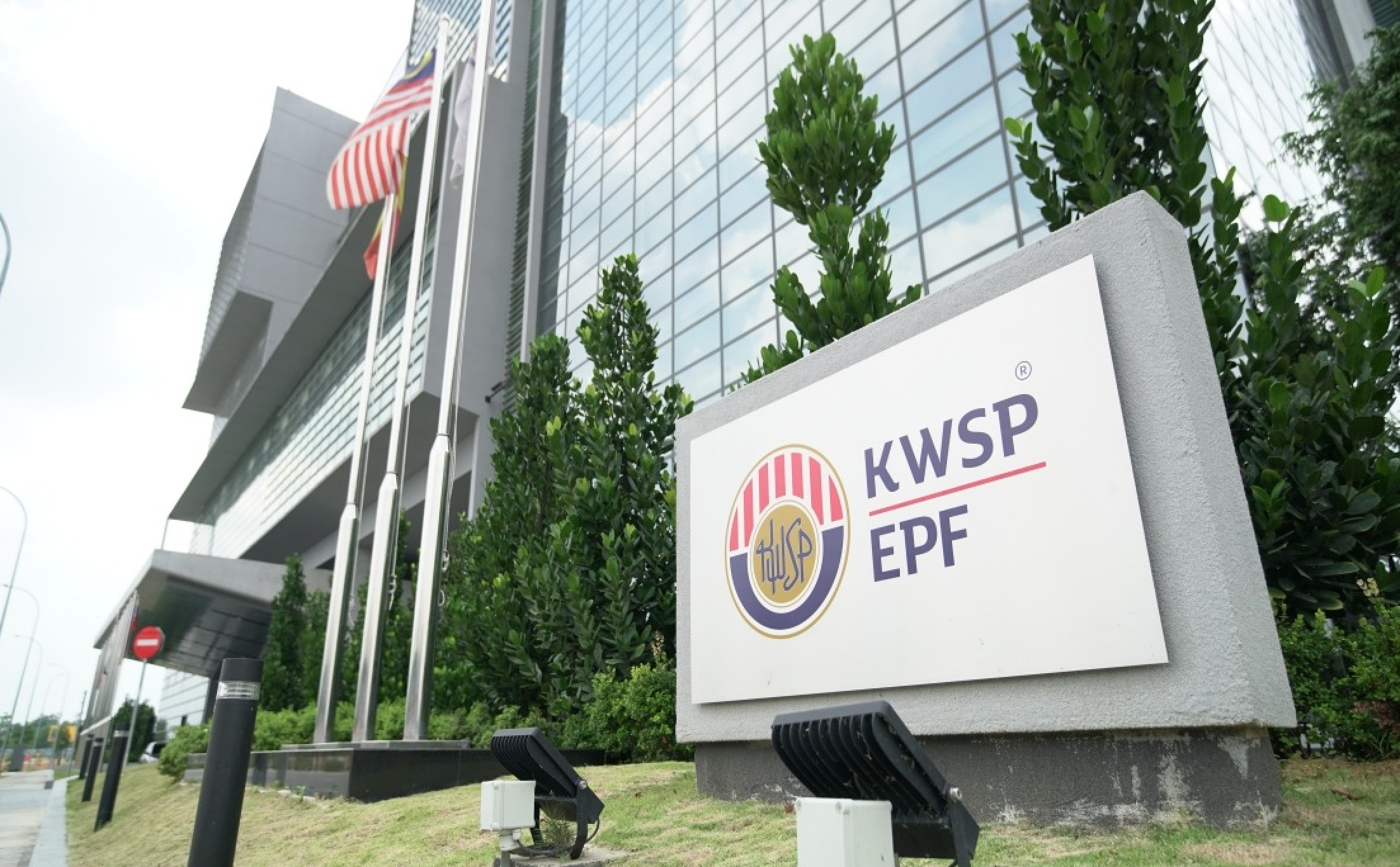 SASARAN SIMPANAN KWSP