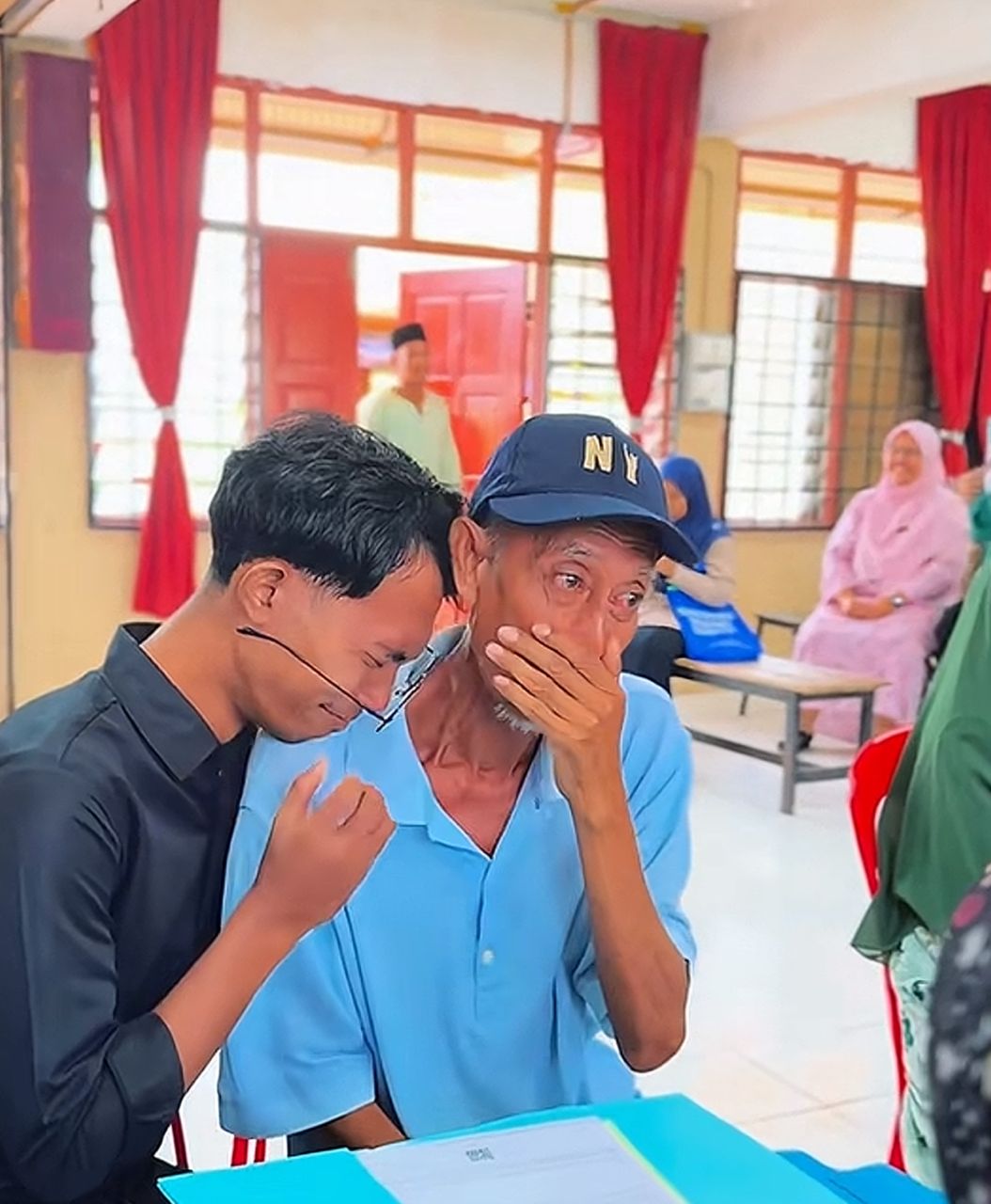 PENJUAL PISANG GORENG
