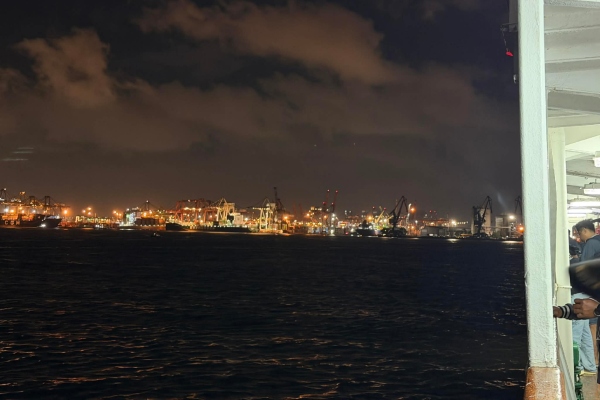 ke Tanjung Priok