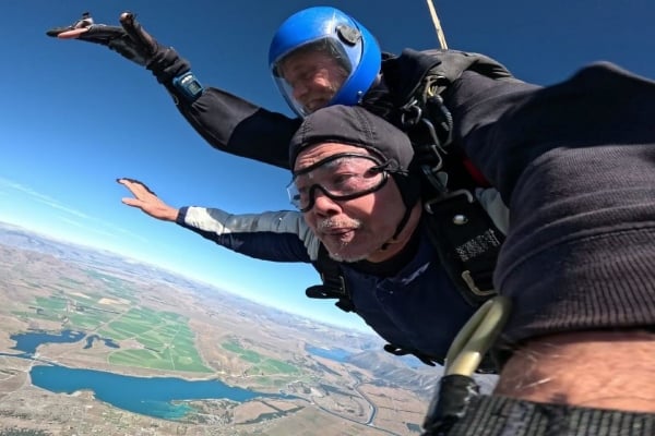 bungee jumping