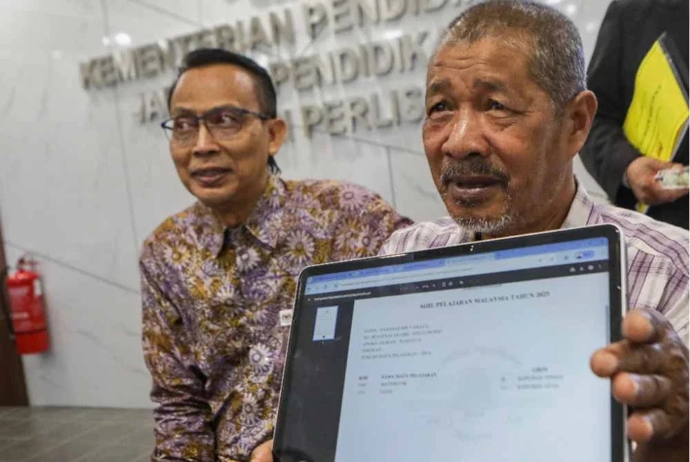 warga emas