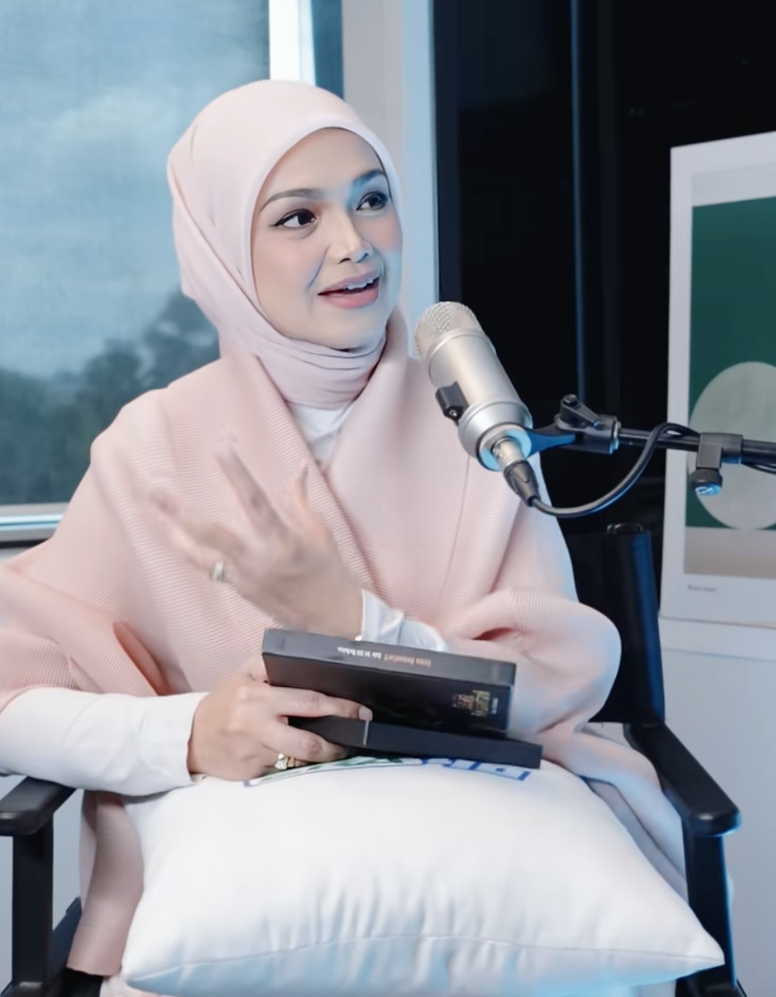 ANAK SITI NURHALIZA