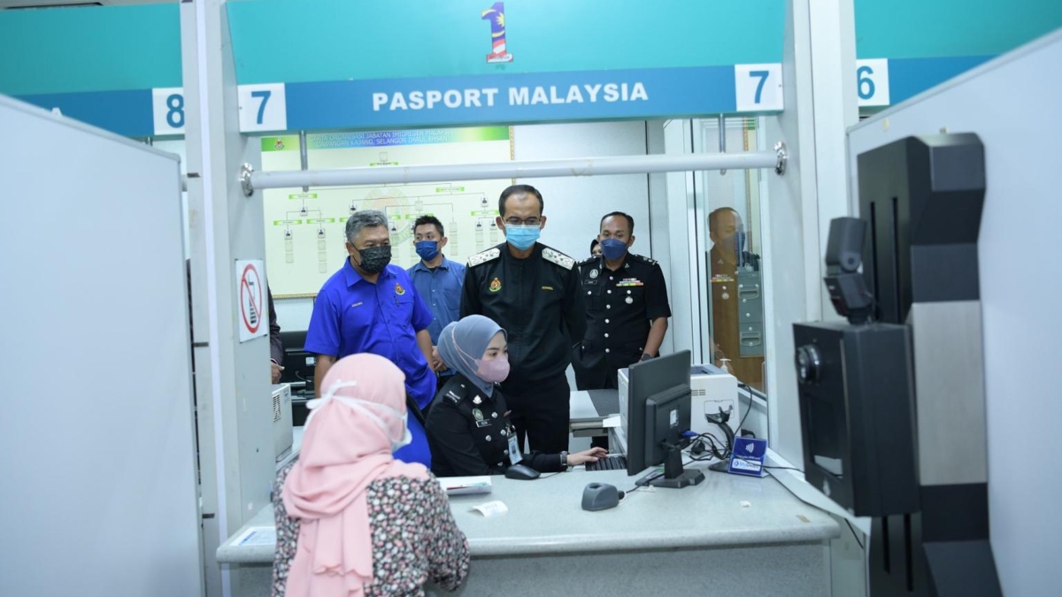 KAUNTER PERKHIDMATAN PASPORT