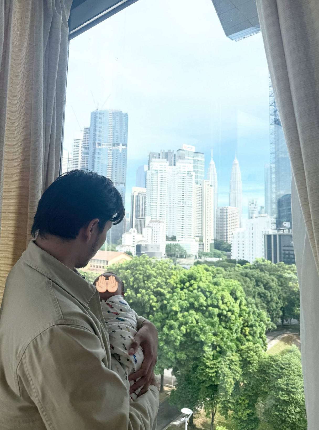 AMIRA OTHMAN SELAMAT BERSALIN