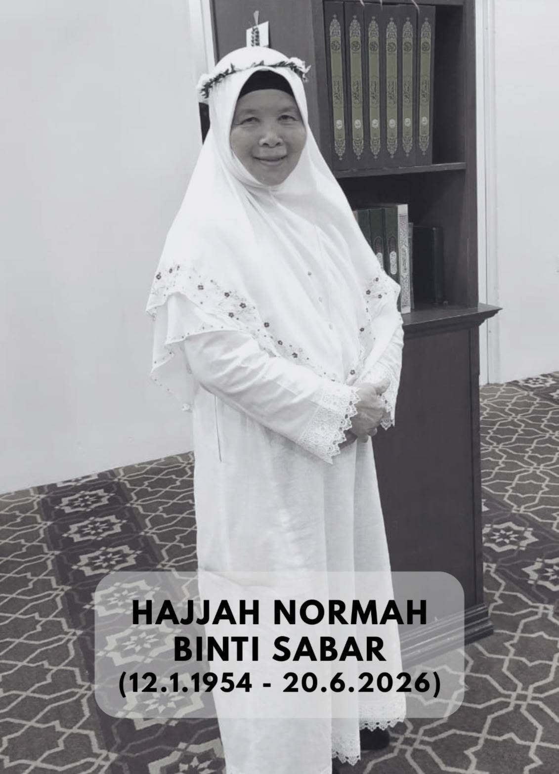 JURUUKUR WANITA