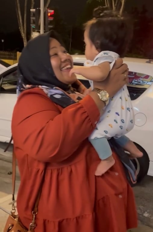 pengasuh anak