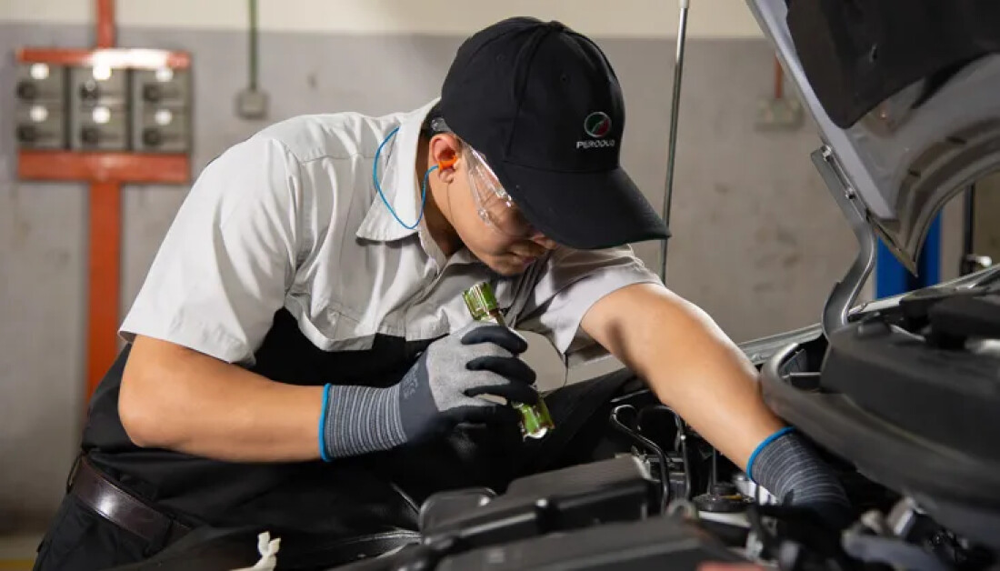 SERVIS KERETA