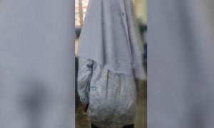 baju kedut
