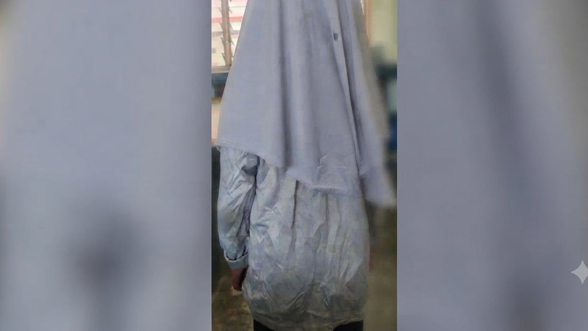 baju kedut
